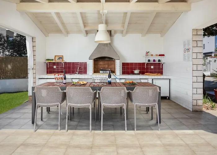 Вілла Astinian Puntizela